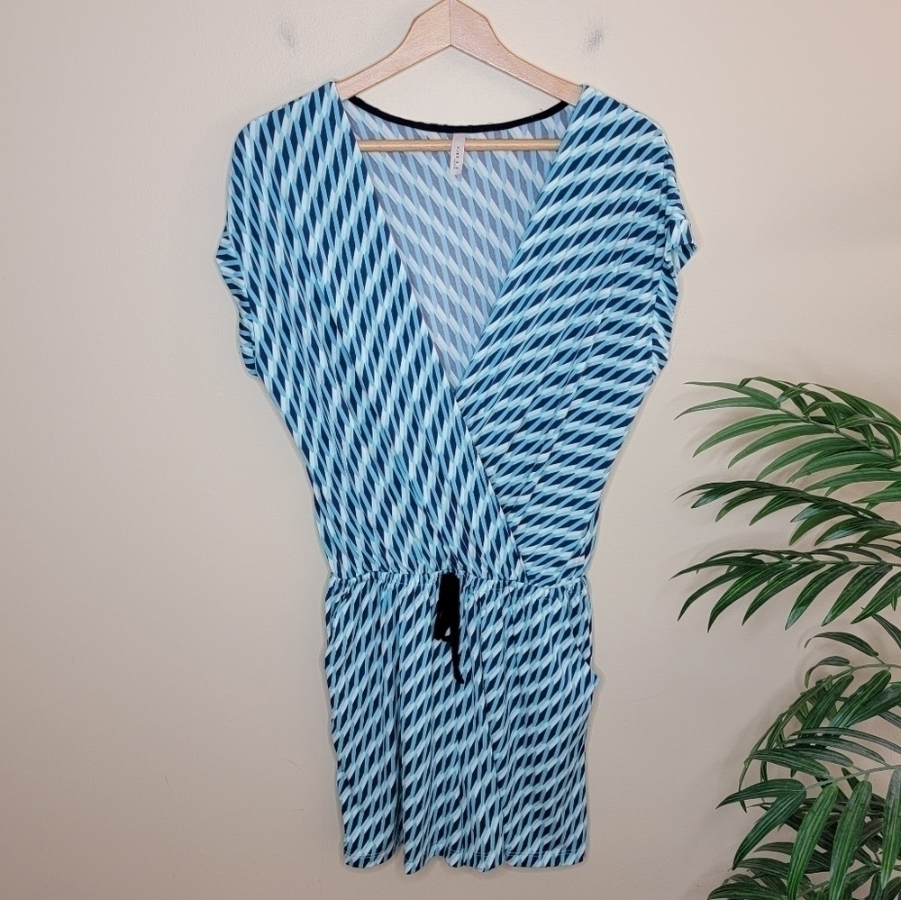 Gilli Fun Turquoise Navy White Geometric Print Romper Size Large Summer Vacation